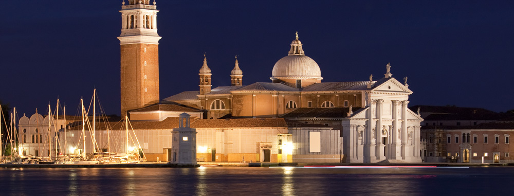 Limousine Service Venice | exclusive Limousine Service in Venice